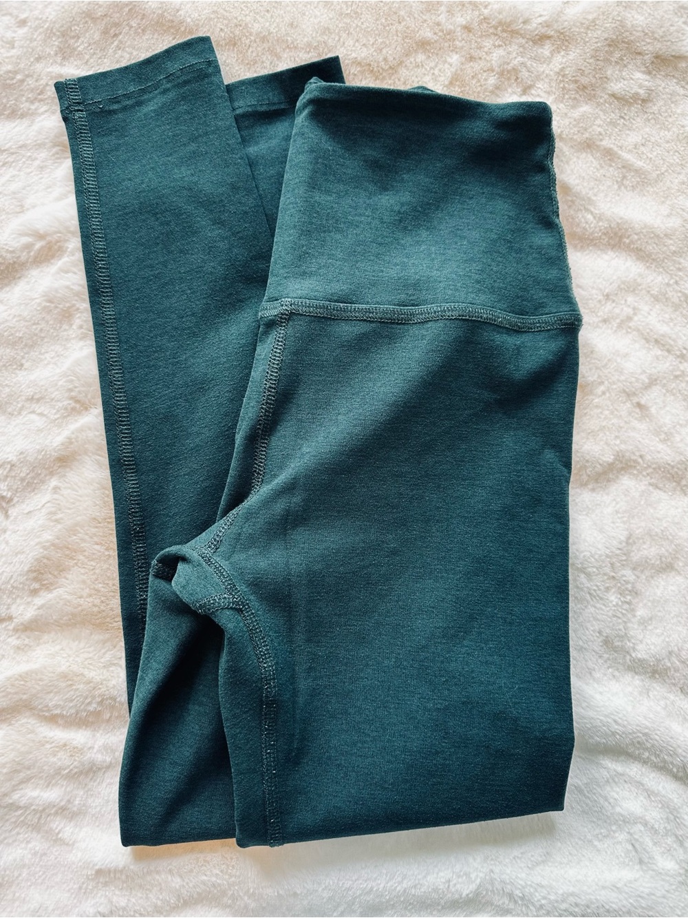 Beyond Yoga High-Waist Leggings in Teal